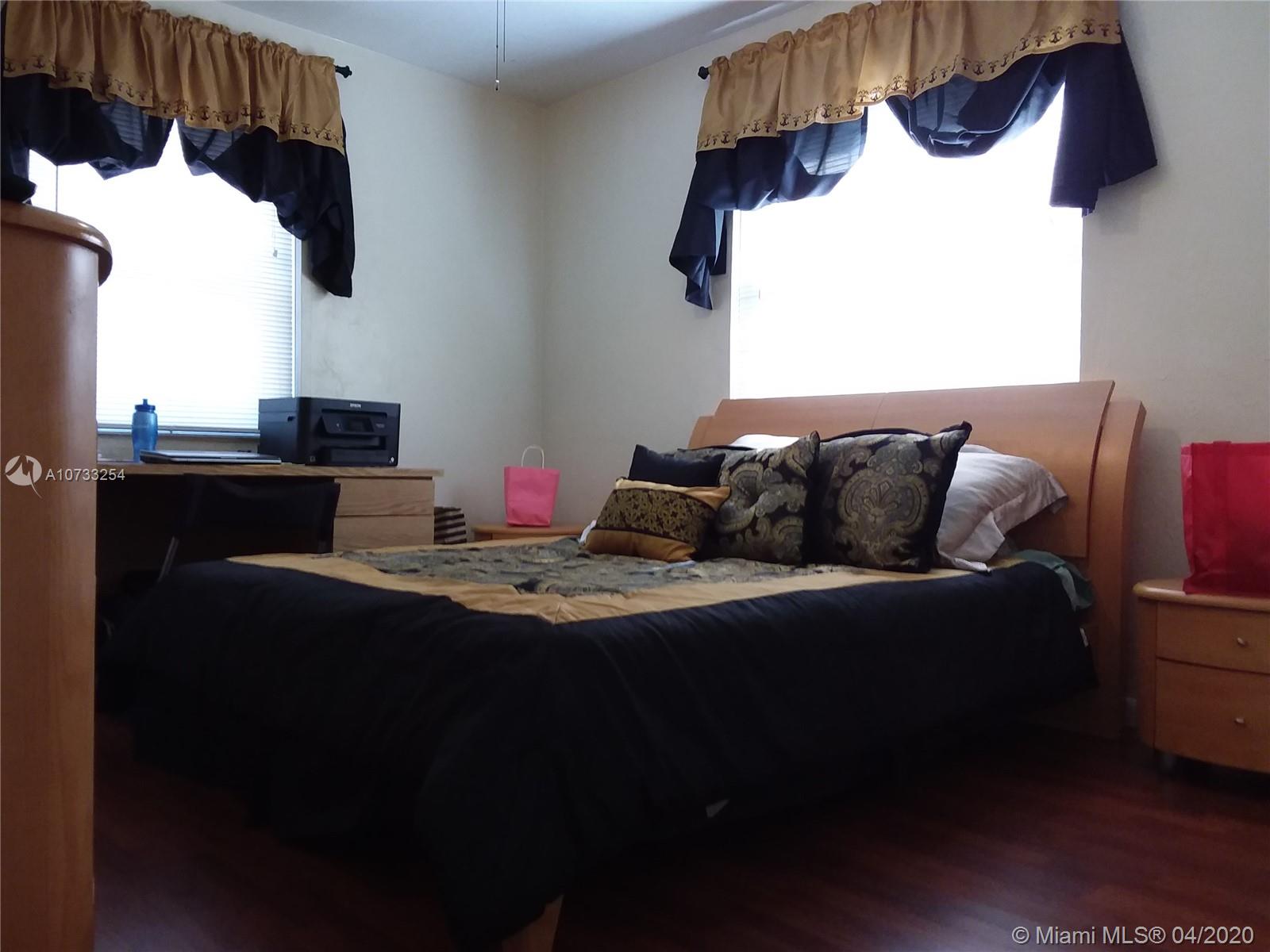 See details / 1736 sq. ft. $ 2019-09-03 0 Photo