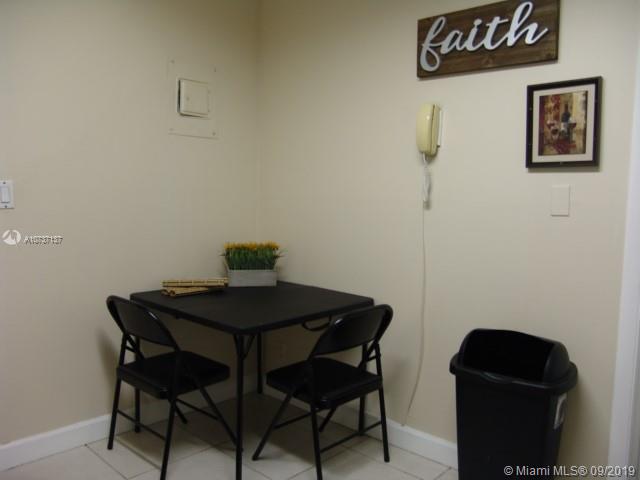 Photo of 3161 Ocean Dr #608, Hallandale, Florida, 33009 -