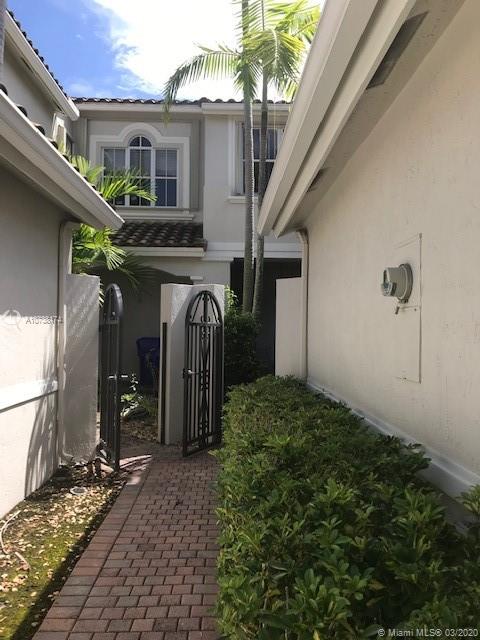 Photo of 978 Harbor Vw S #978, Hollywood, Florida, 33019 -