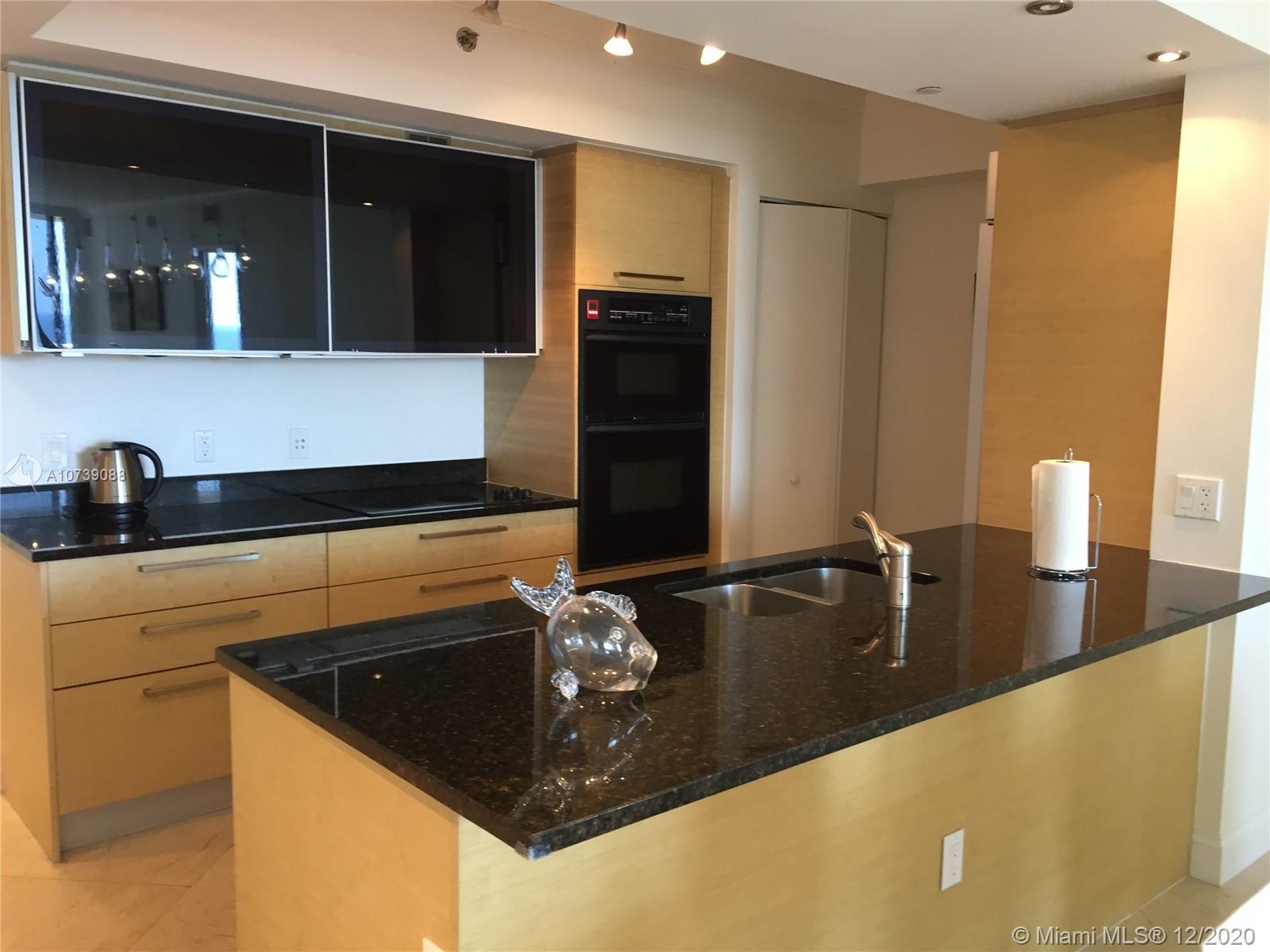Ver detalles 2204 2 / 3 1675 sq. ft. $ 2021-02-19 0 foto