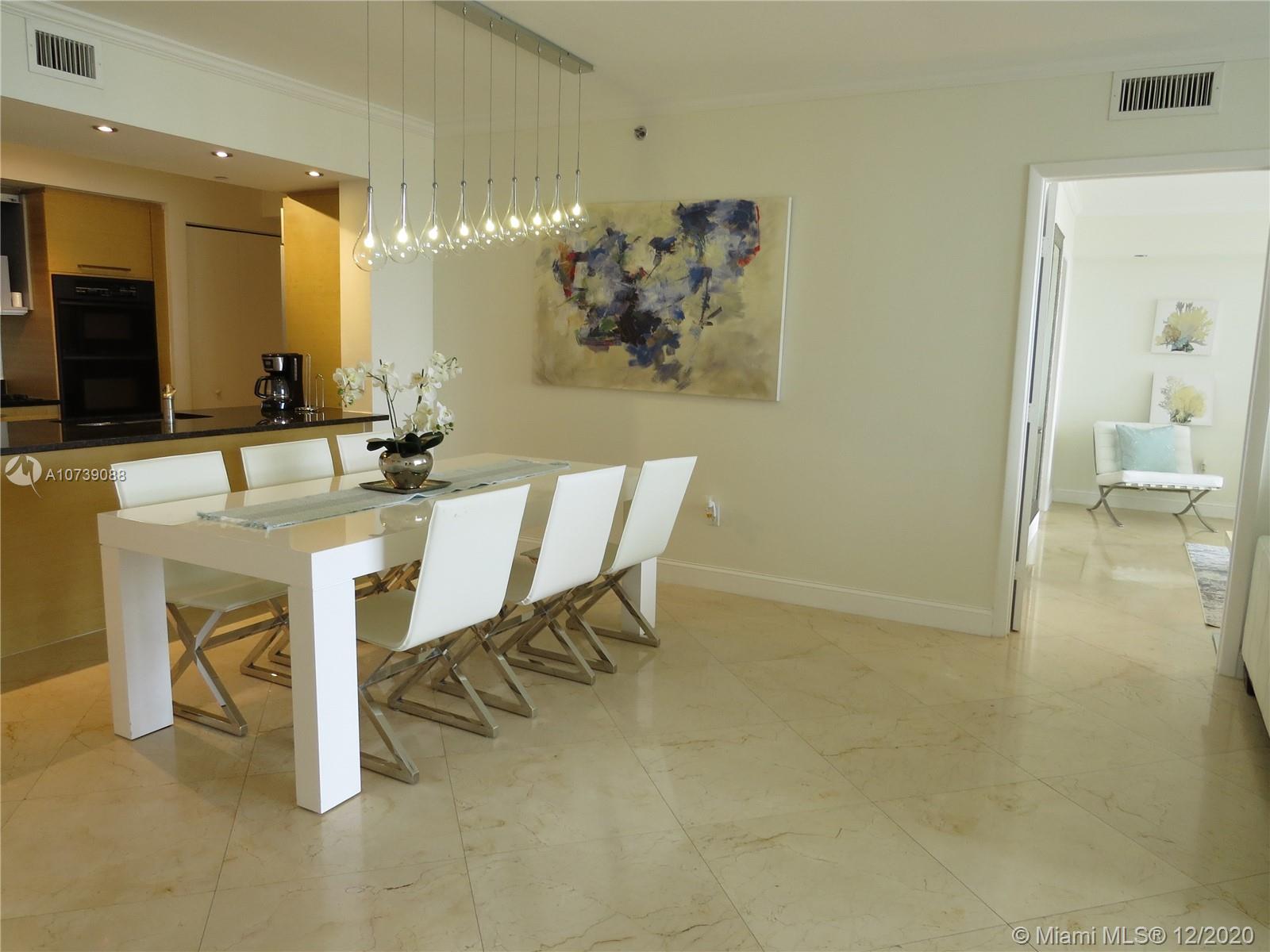Ver detalles 2204 2 / 3 1675 sq. ft. $ 2021-02-19 0 foto