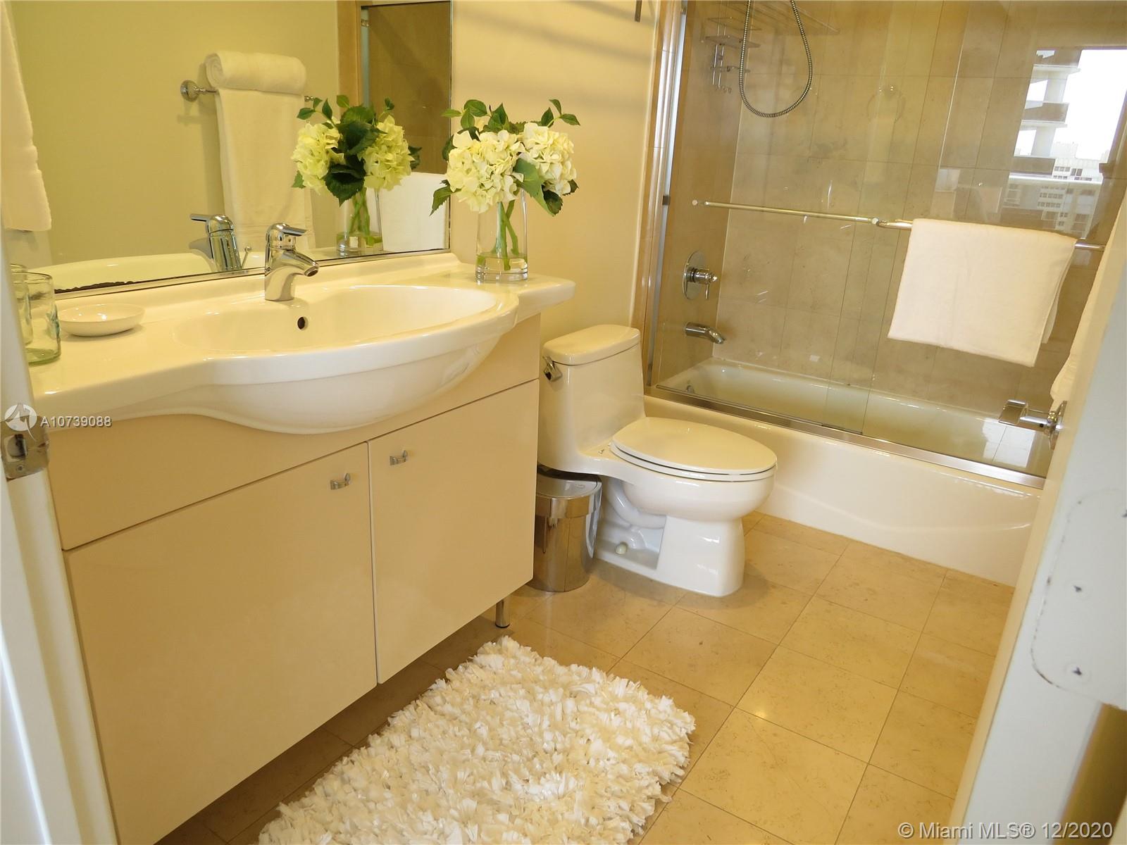 Ver detalles 2204 2 / 3 1675 sq. ft. $ 2021-02-19 0 foto