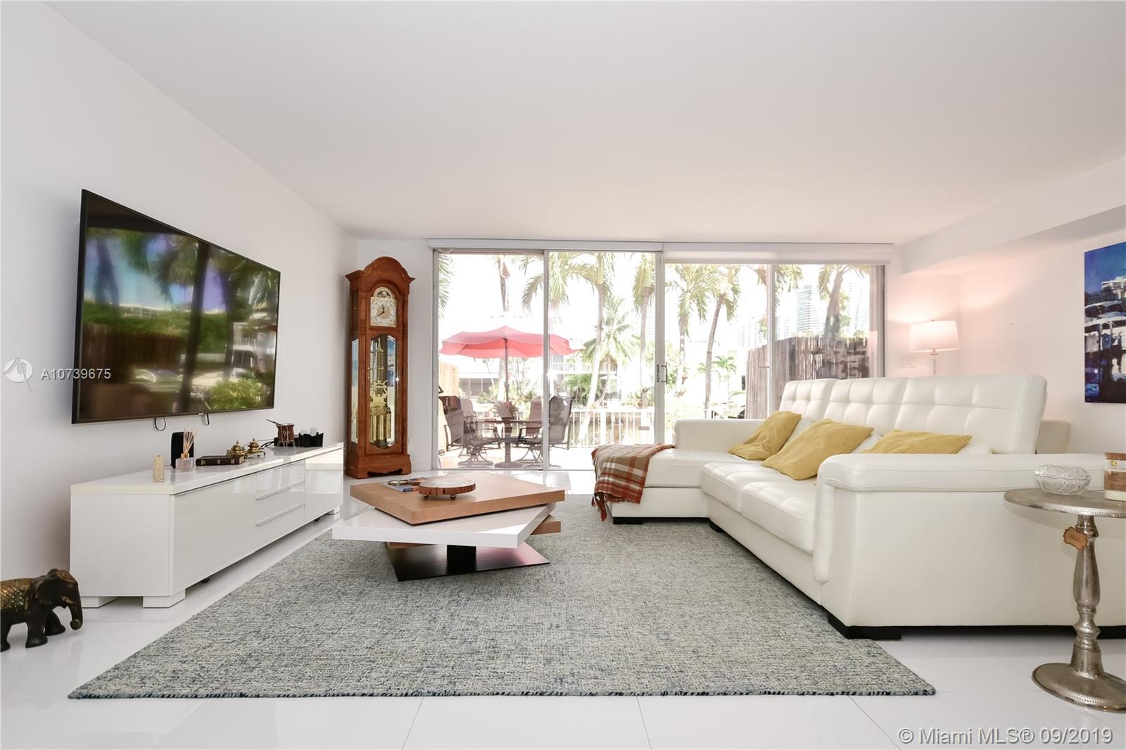Photo of 922 25th Ave #114, Hallandale, Florida, 33009 -