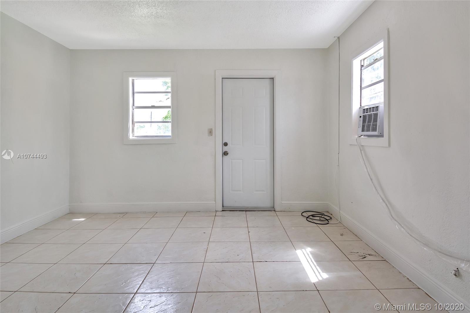 See details / 1156 sq. ft. $ 2021-01-21 0 Photo