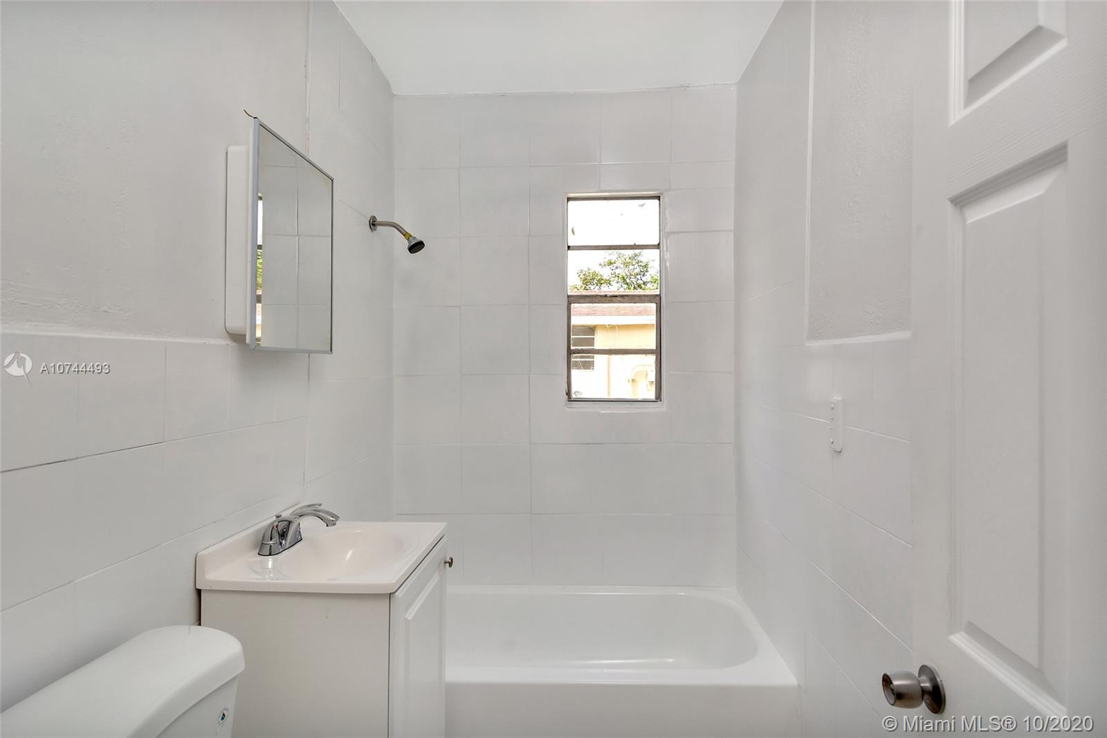 See details / 1156 sq. ft. $ 2021-01-21 0 Photo