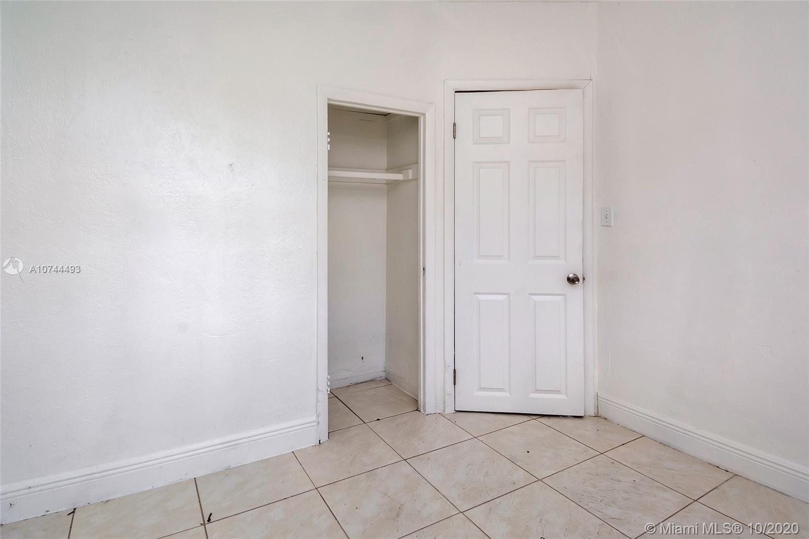 See details / 1156 sq. ft. $ 2021-01-21 0 Photo