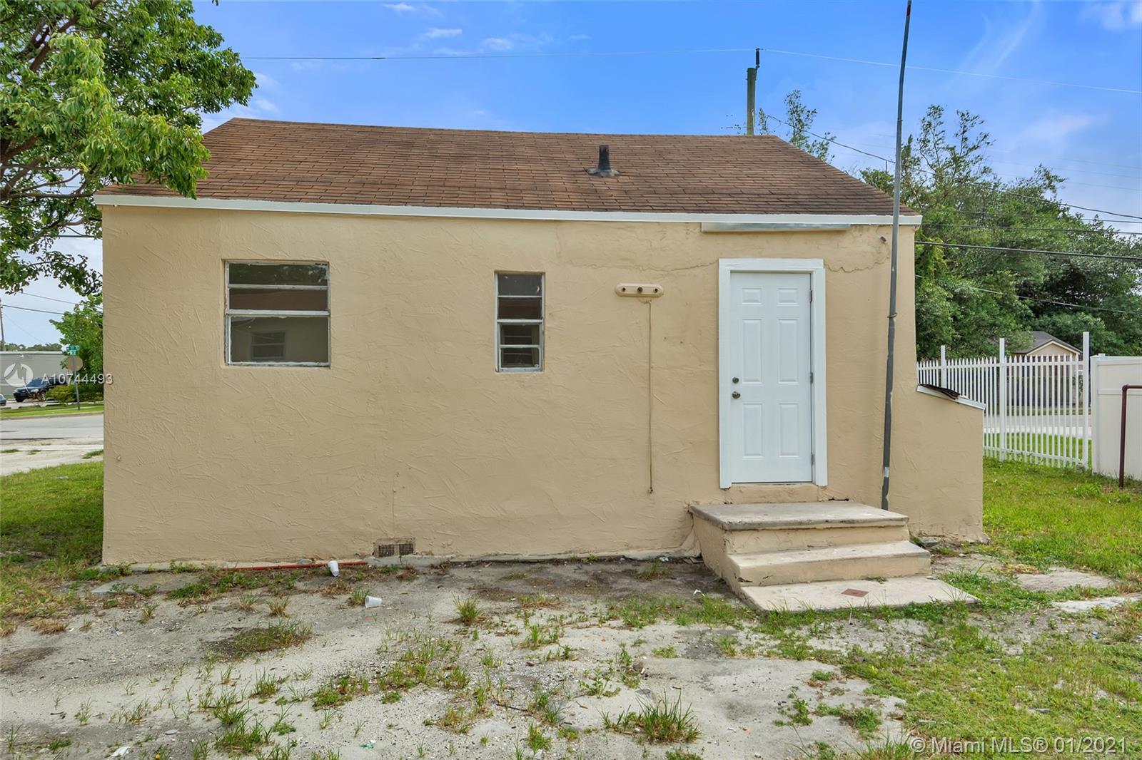 See details / 1156 sq. ft. $ 2021-01-21 0 Photo