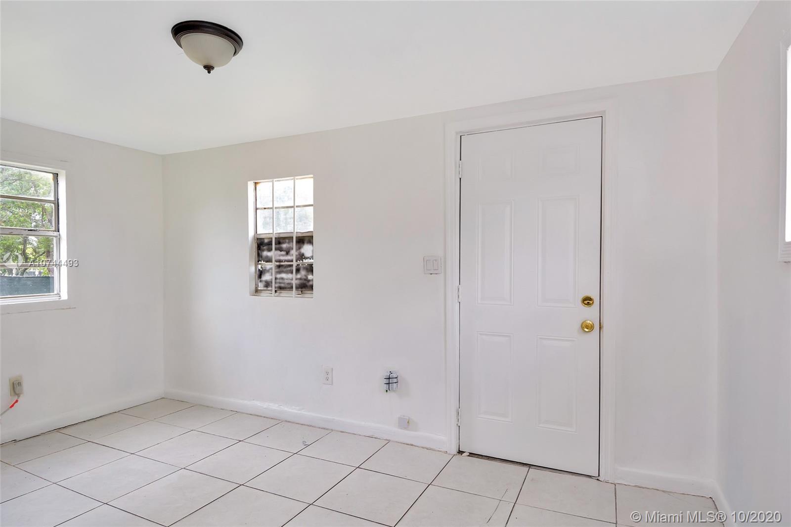 See details / 1156 sq. ft. $ 2021-01-21 0 Photo