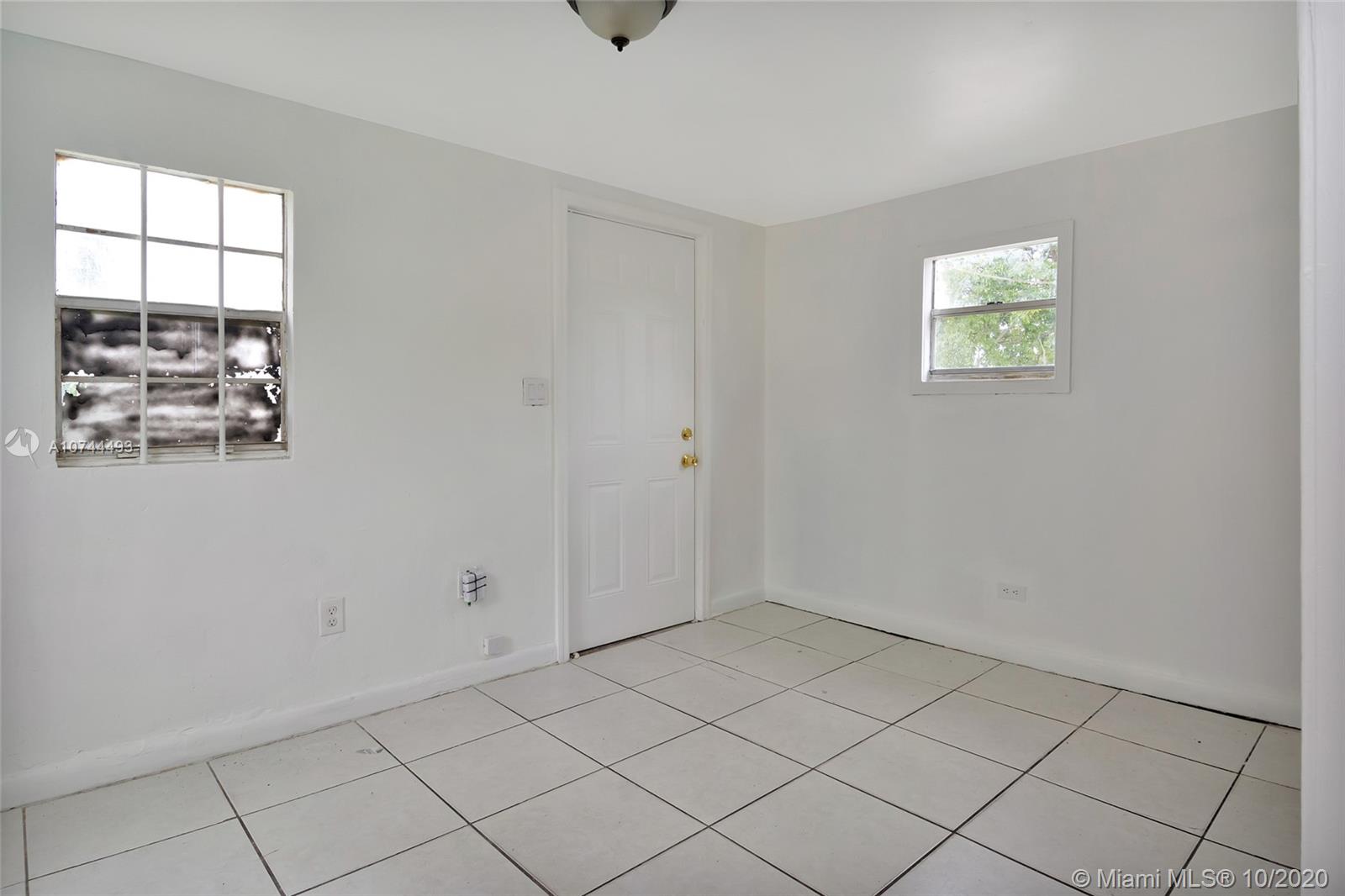 See details / 1156 sq. ft. $ 2021-01-21 0 Photo