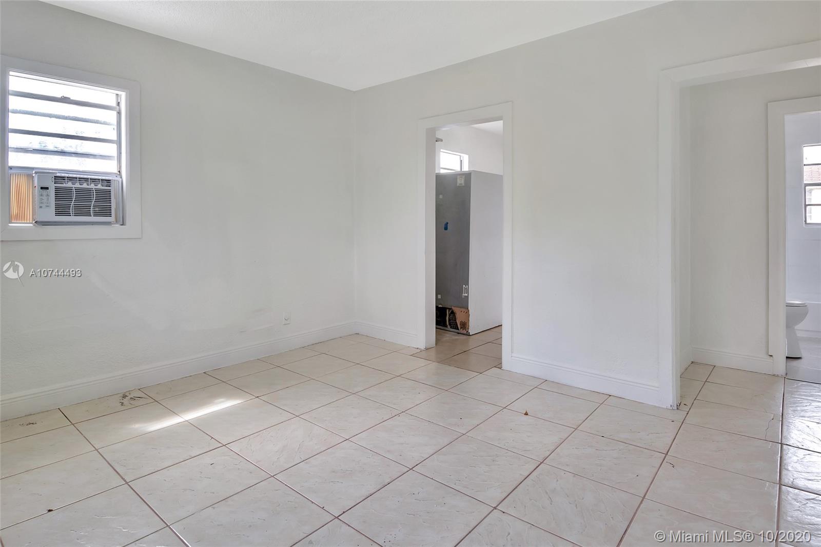 See details / 1156 sq. ft. $ 2021-01-21 0 Photo
