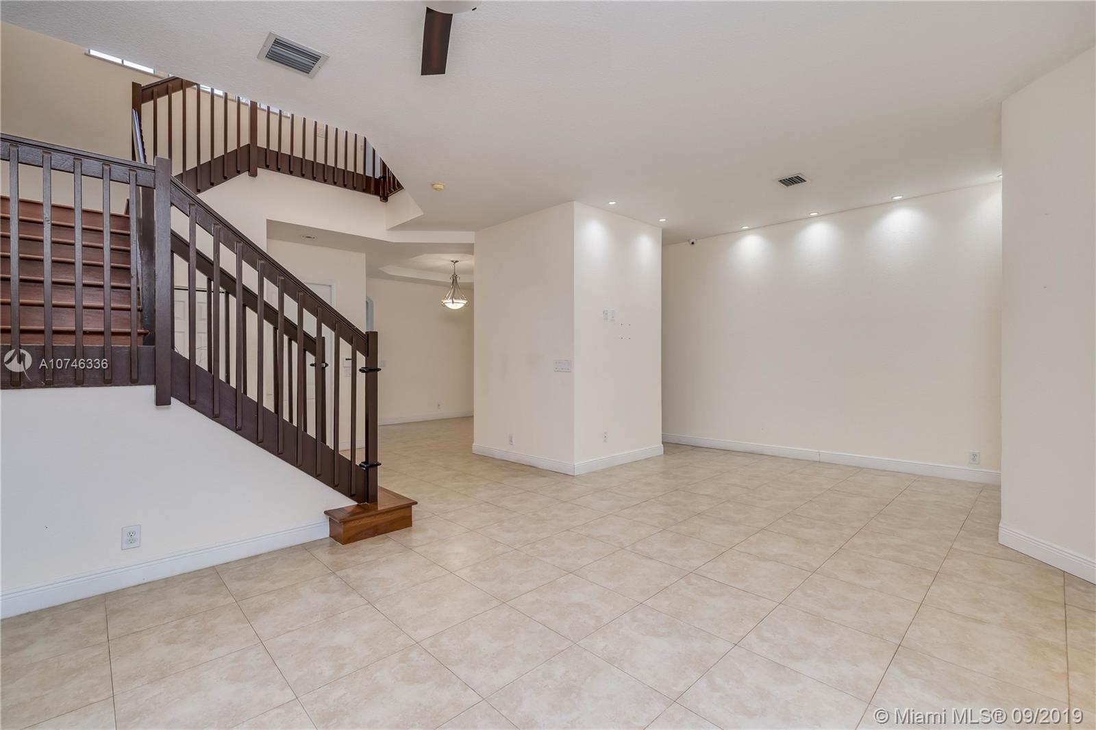Photo of 942 Harbor View South, Hollywood, Florida, 33019 -