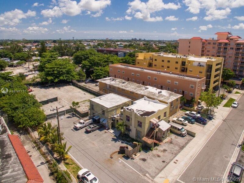 See details / 3865 sq. ft. $ 2019-09-27 0 Photo