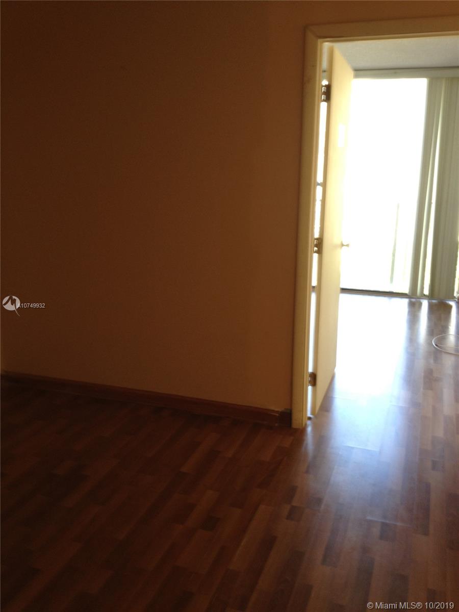 Photo of 16919 Bay rd #607, Sunny Isles Beach, Florida, 33160 -