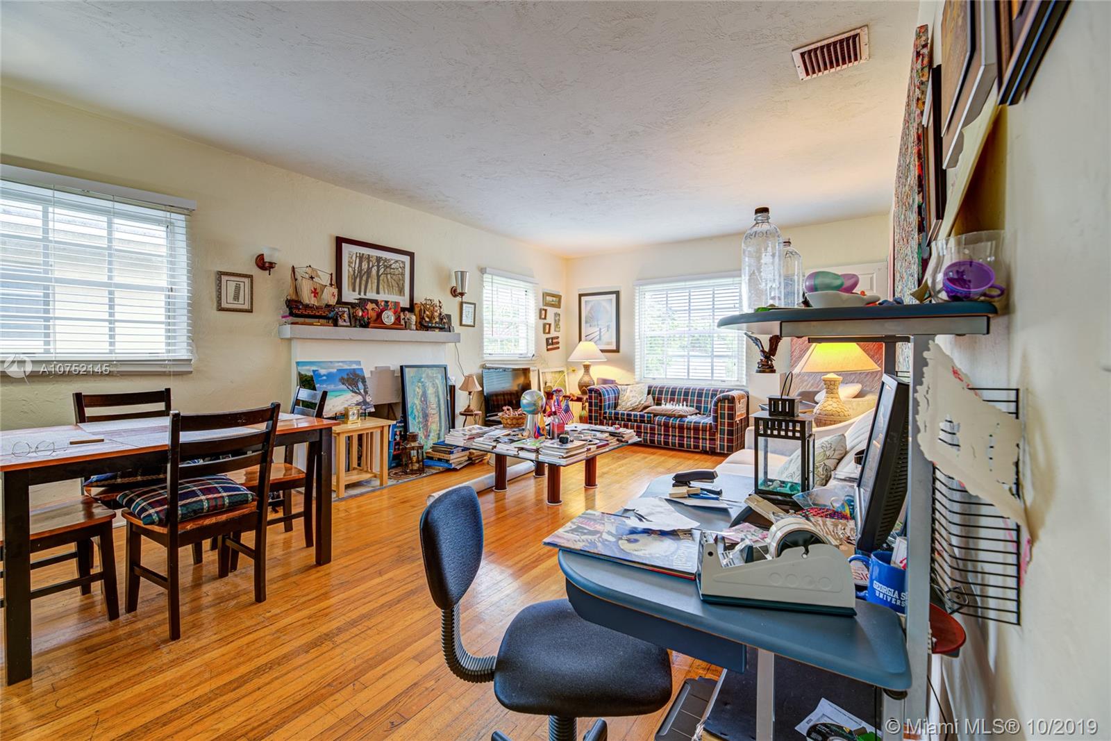 See details / sq. ft. $ 2019-10-07 0 Photo