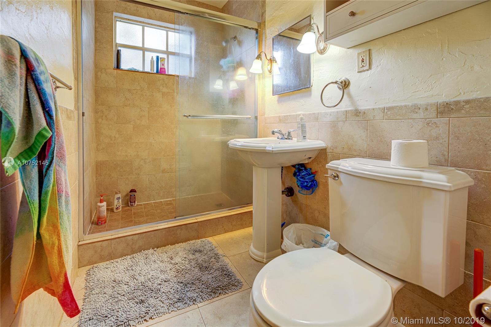 See details / sq. ft. $ 2019-10-07 0 Photo