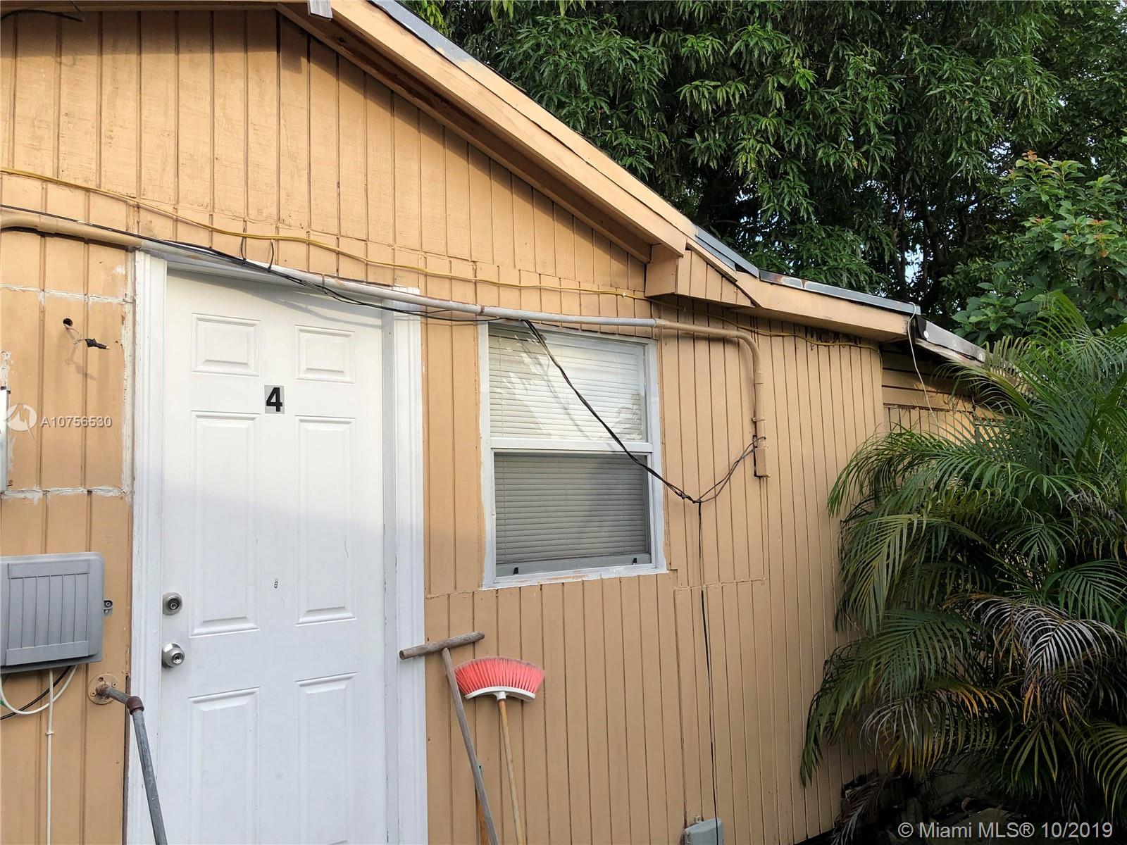 See details / 1712 sq. ft. $ 2019-10-28 0 Photo