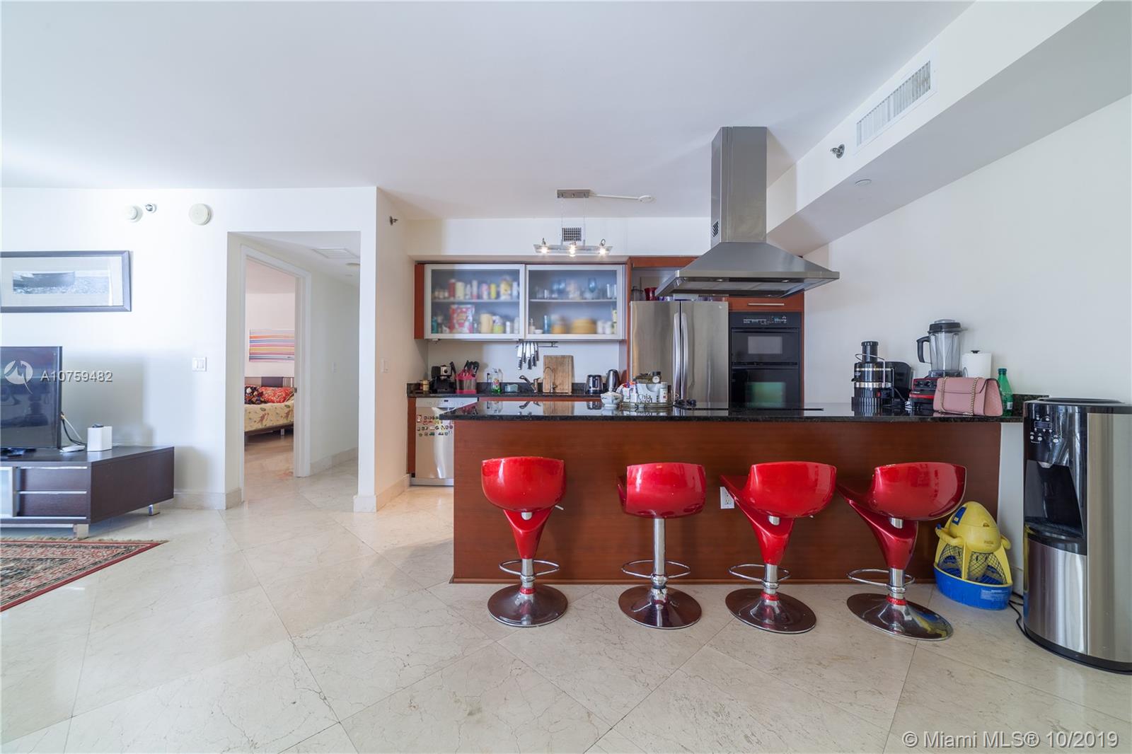 Ver detalles 3305 2 / 2 1782 sq. ft. $ 2021-05-03 0 foto