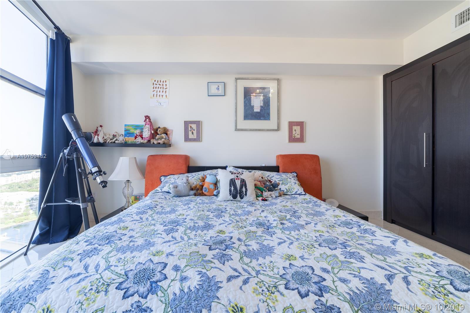 Ver detalles 3305 2 / 2 1782 sq. ft. $ 2021-05-03 0 foto