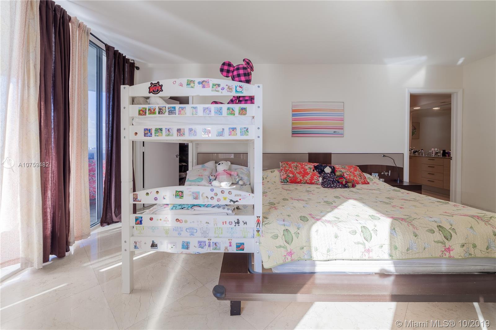 Ver detalles 3305 2 / 2 1782 sq. ft. $ 2021-05-03 0 foto