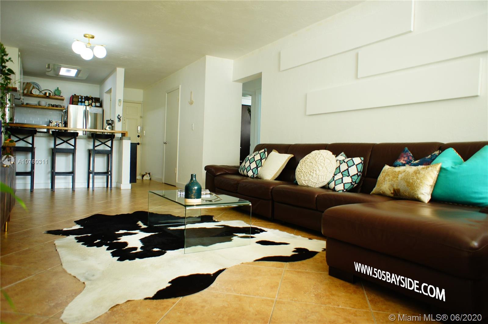 See details / sq. ft. $ 2020-06-02 0 Photo