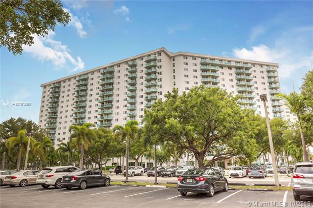 Photo of 19380 Collins Ave #611, Sunny Isles Beach, Florida, 33160 -