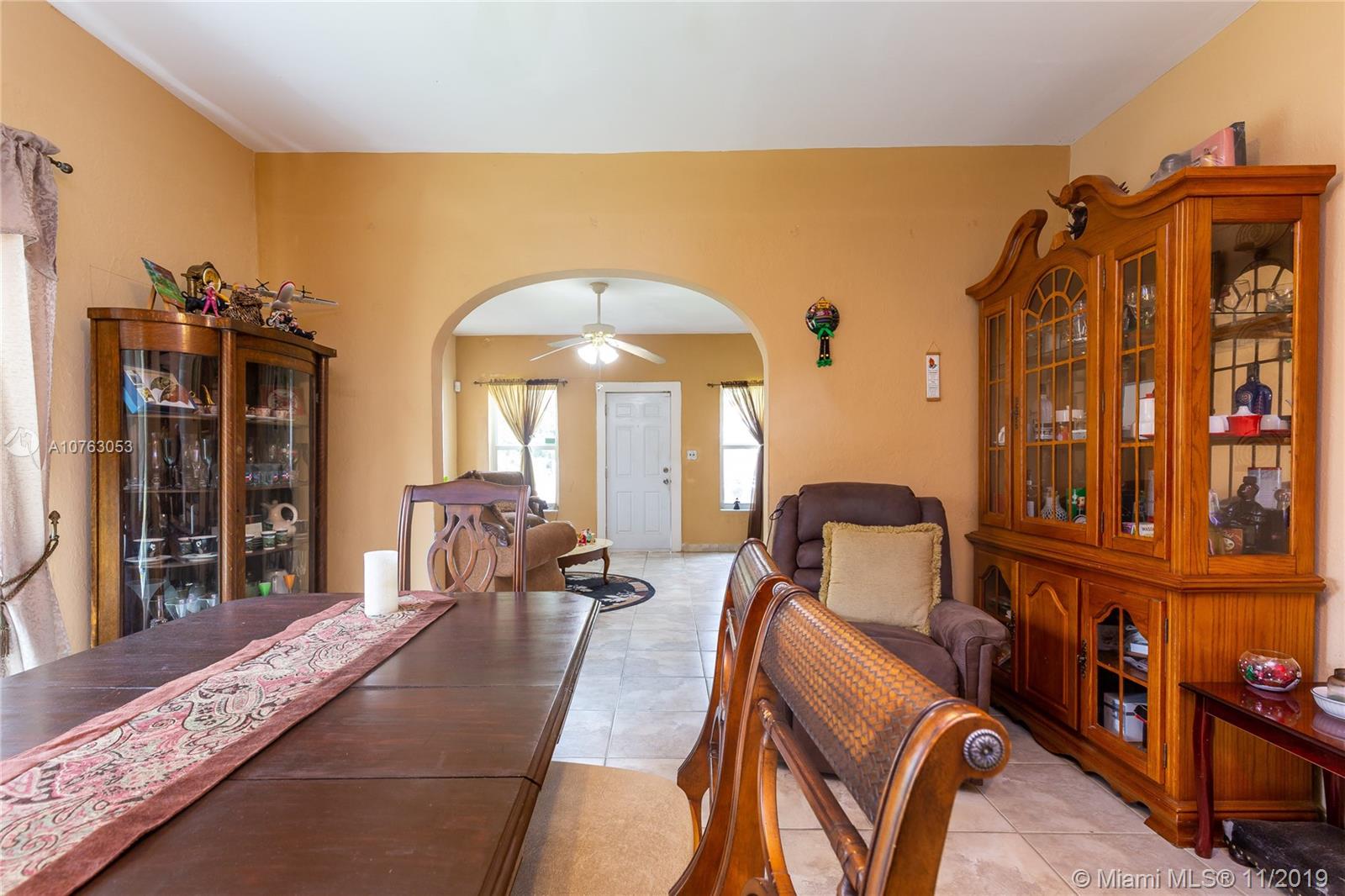 See details / 2530 sq. ft. $ 2020-01-20 0 Photo