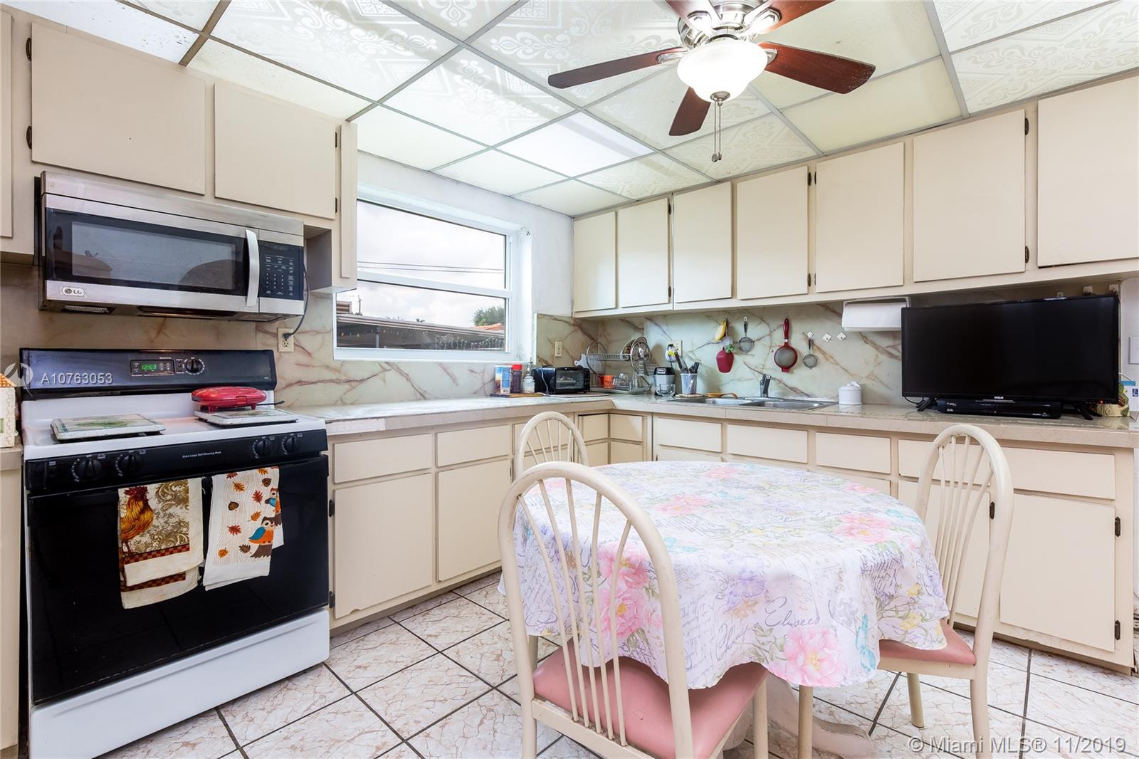 See details / 2530 sq. ft. $ 2020-01-20 0 Photo