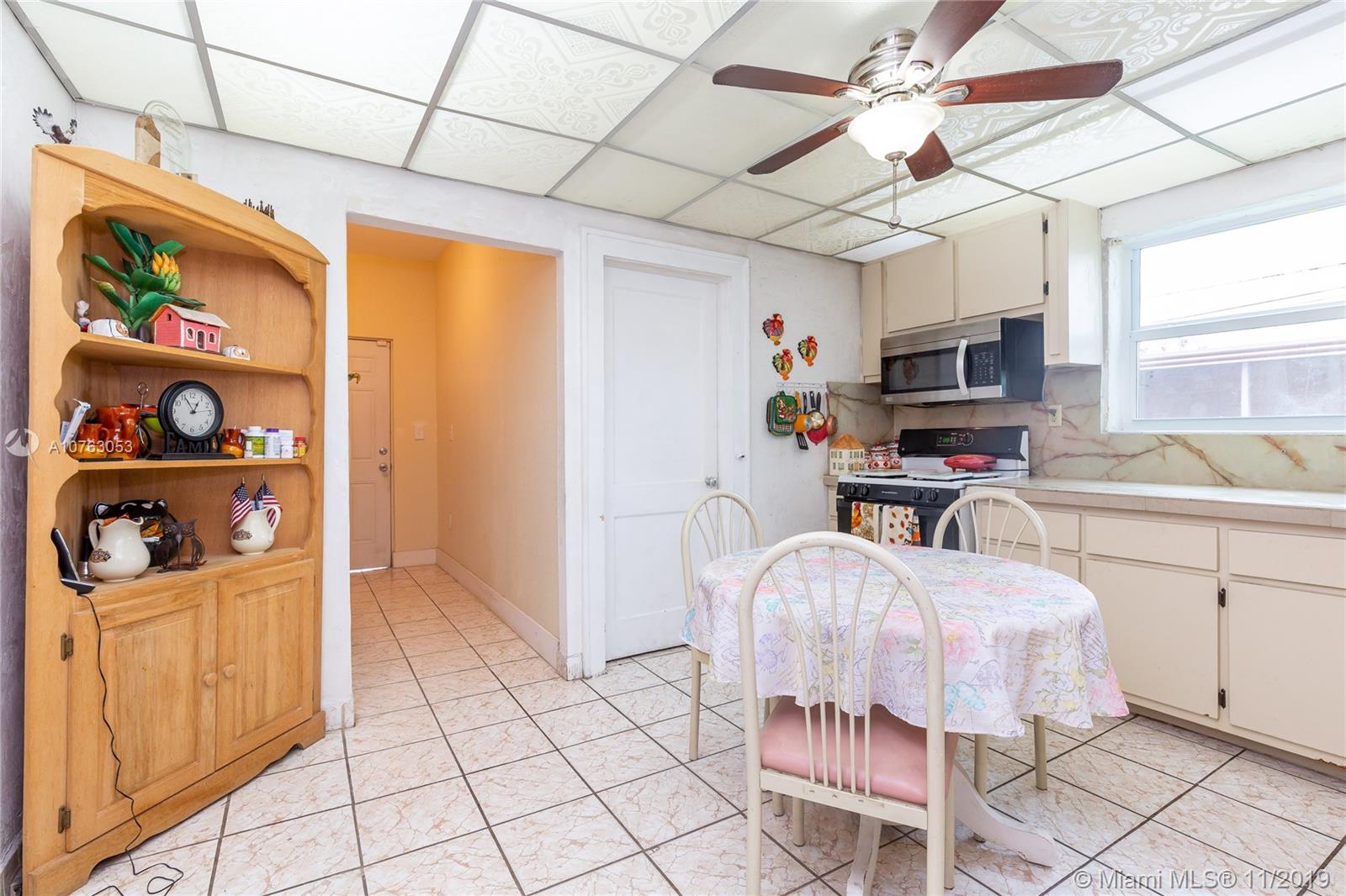 See details / 2530 sq. ft. $ 2020-01-20 0 Photo