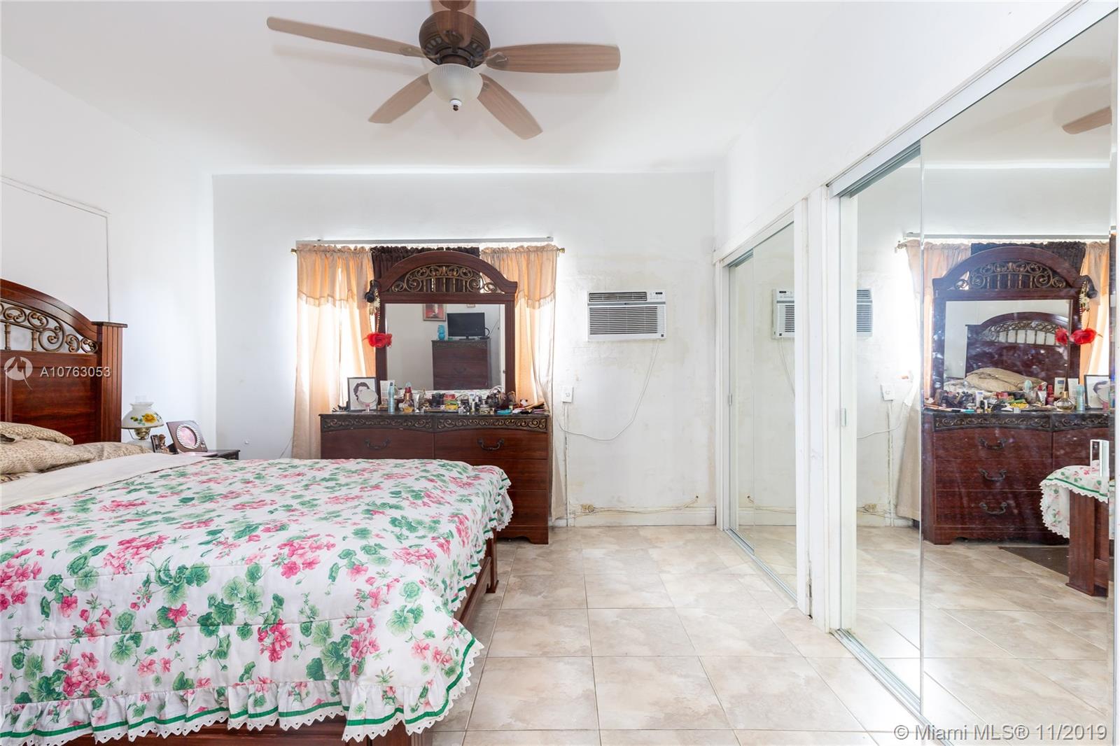See details / 2530 sq. ft. $ 2020-01-20 0 Photo