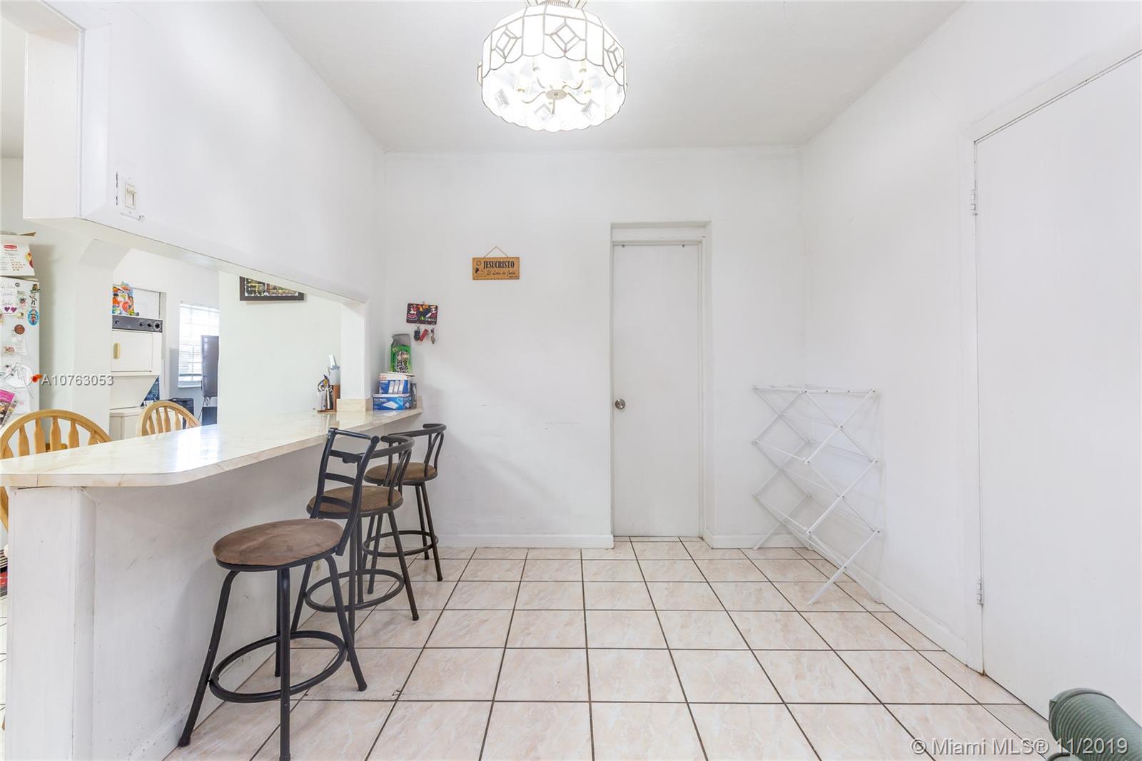 See details / 2530 sq. ft. $ 2020-01-20 0 Photo