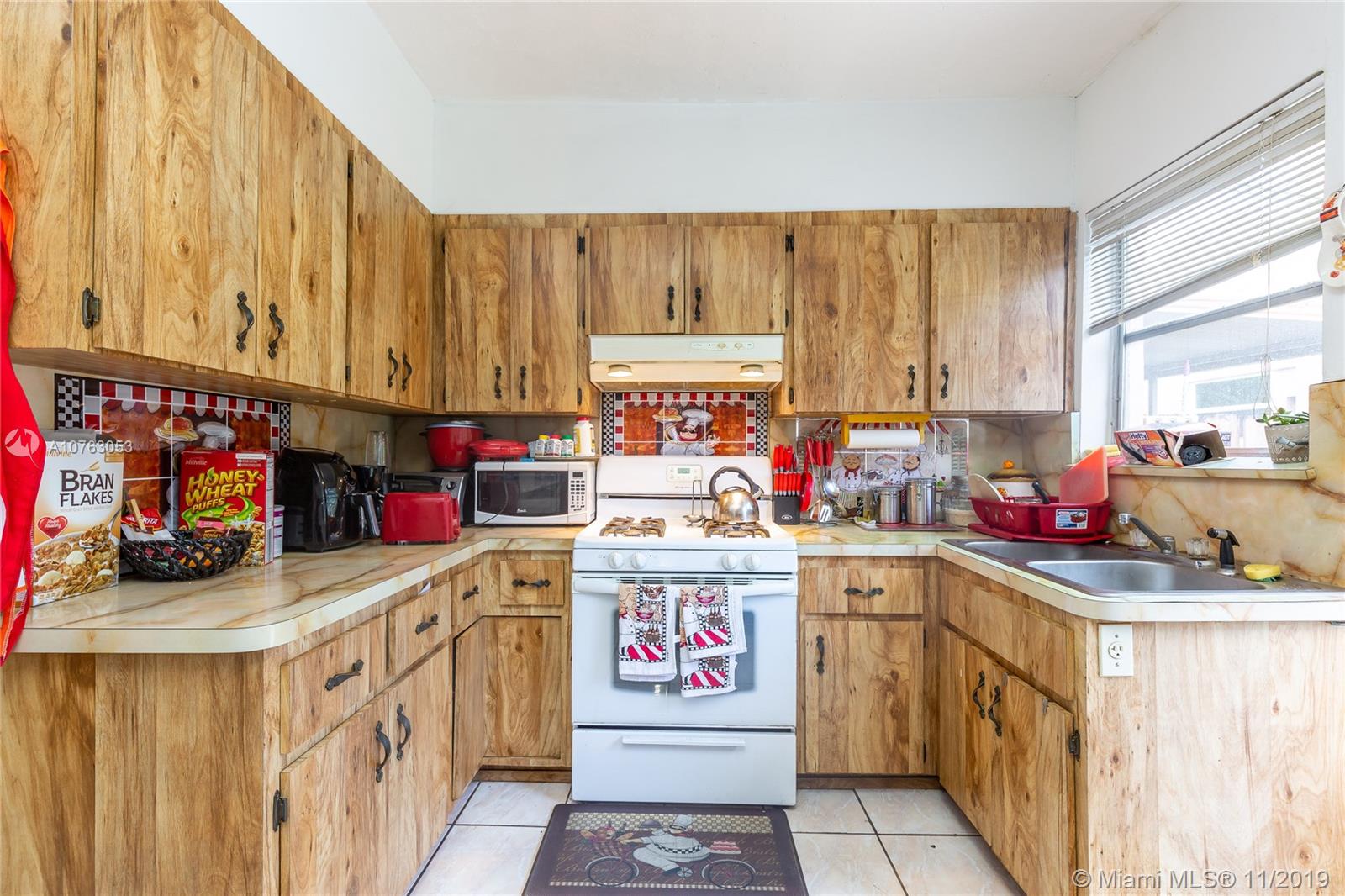 See details / 2530 sq. ft. $ 2020-01-20 0 Photo