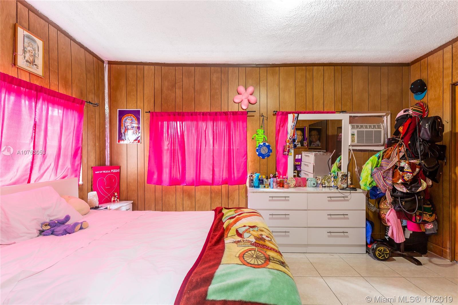 See details / 2530 sq. ft. $ 2020-01-20 0 Photo