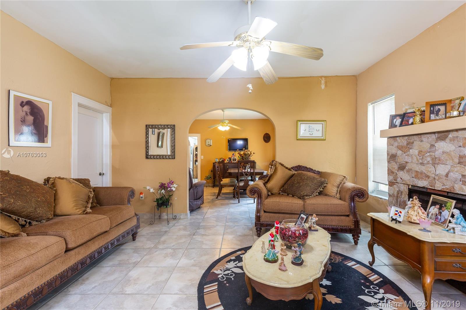 See details / 2530 sq. ft. $ 2020-01-20 0 Photo