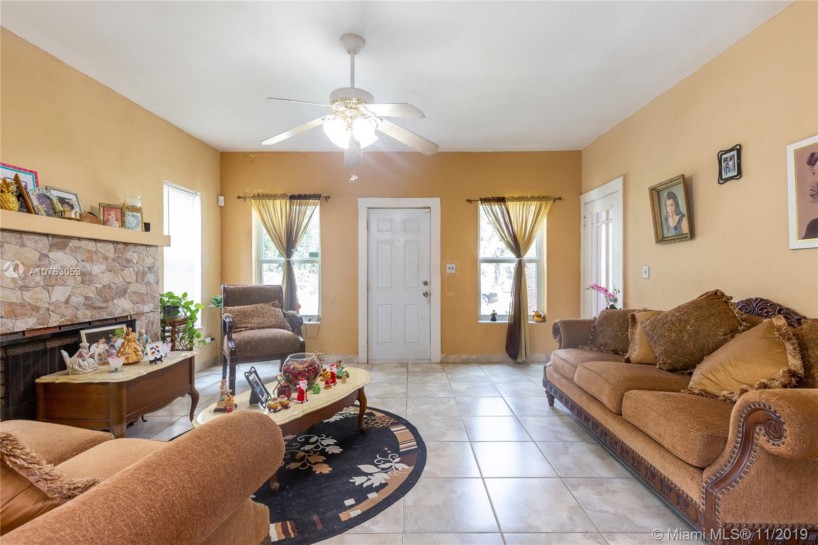 See details / 2530 sq. ft. $ 2020-01-20 0 Photo
