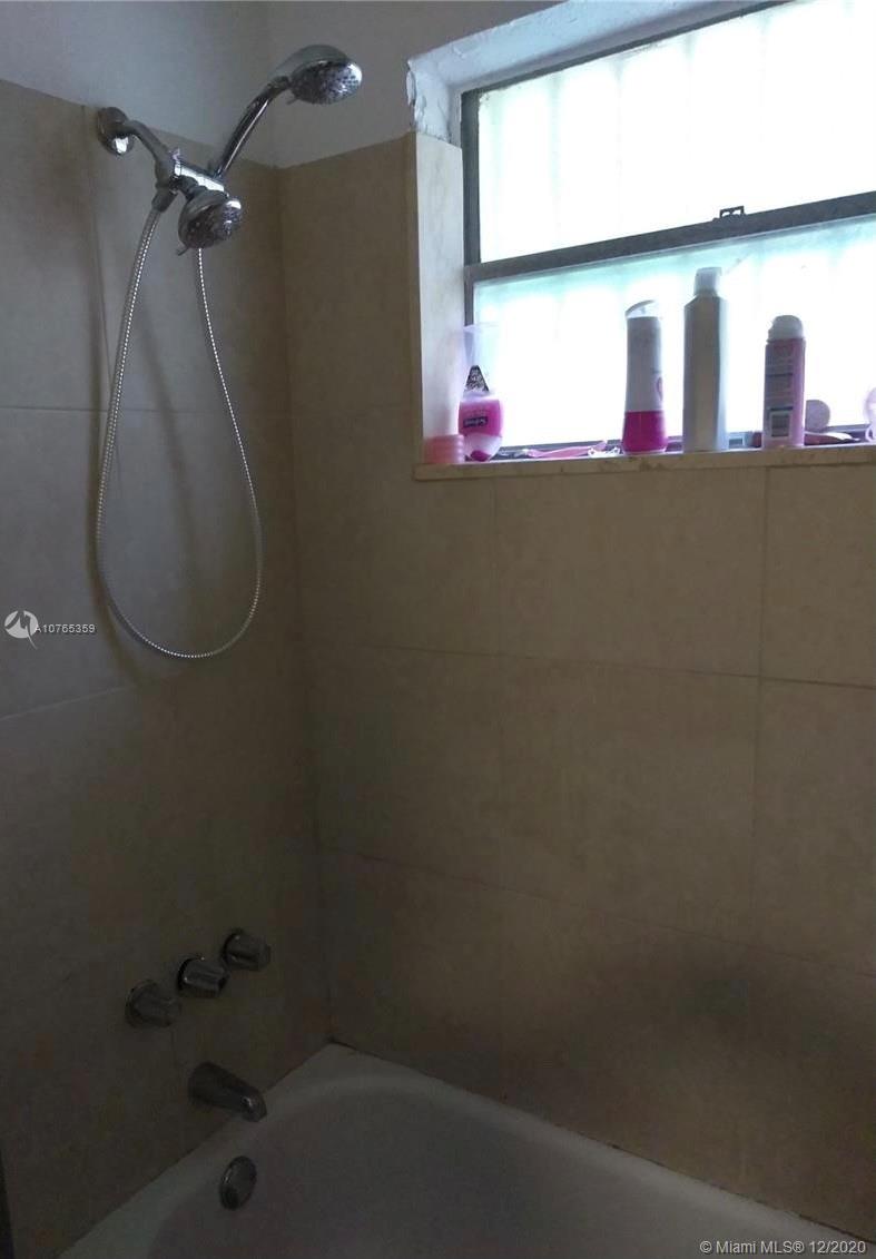 See details / 1372 sq. ft. $ 2020-05-20 0 Photo
