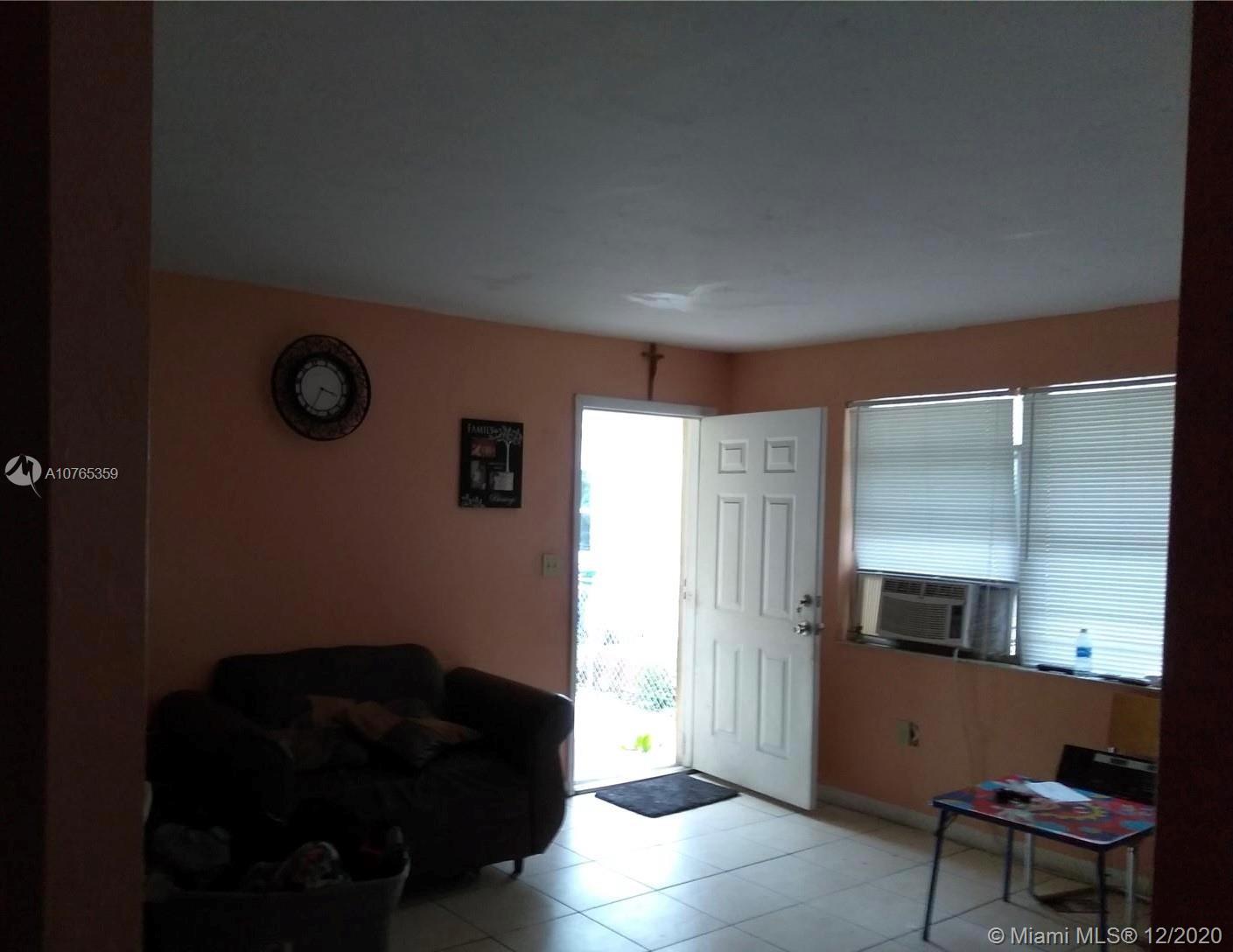 See details / 1372 sq. ft. $ 2020-05-20 0 Photo