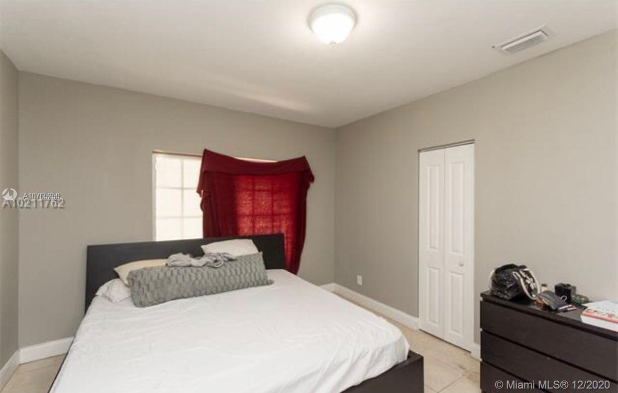 See details / 1372 sq. ft. $ 2020-05-20 0 Photo