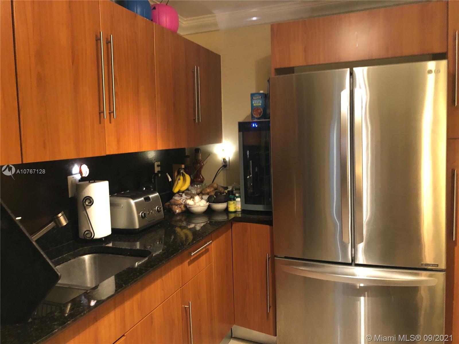 Photo of 3001 Ocean Dr #225, Hollywood, Florida, 33019 -