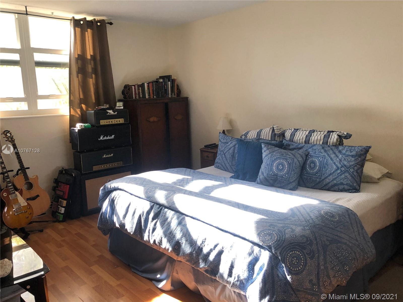 Photo of 3001 Ocean Dr #225, Hollywood, Florida, 33019 -