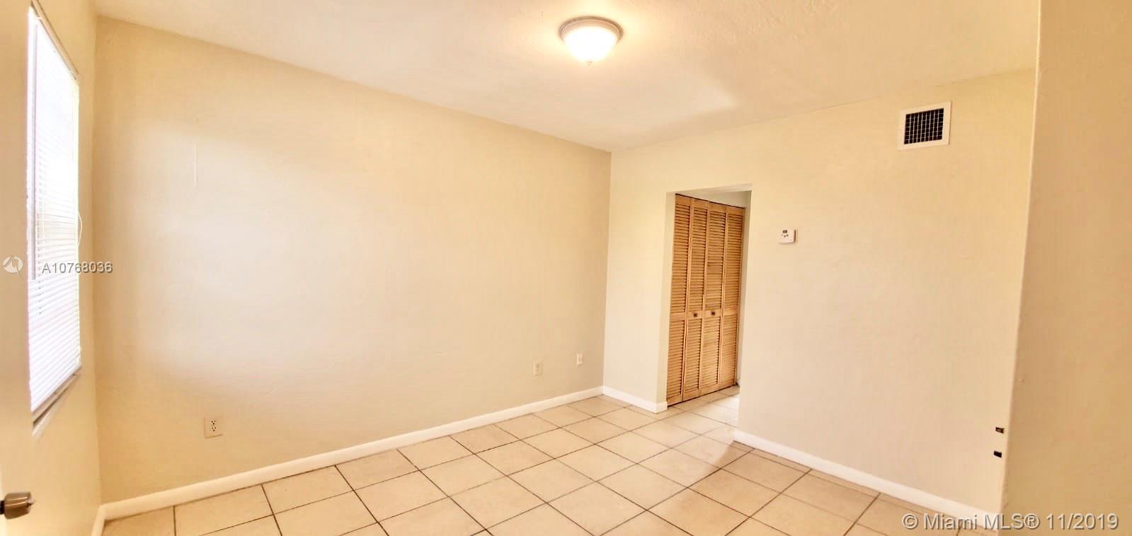 See details / 3451 sq. ft. $ 2020-12-28 0 Photo