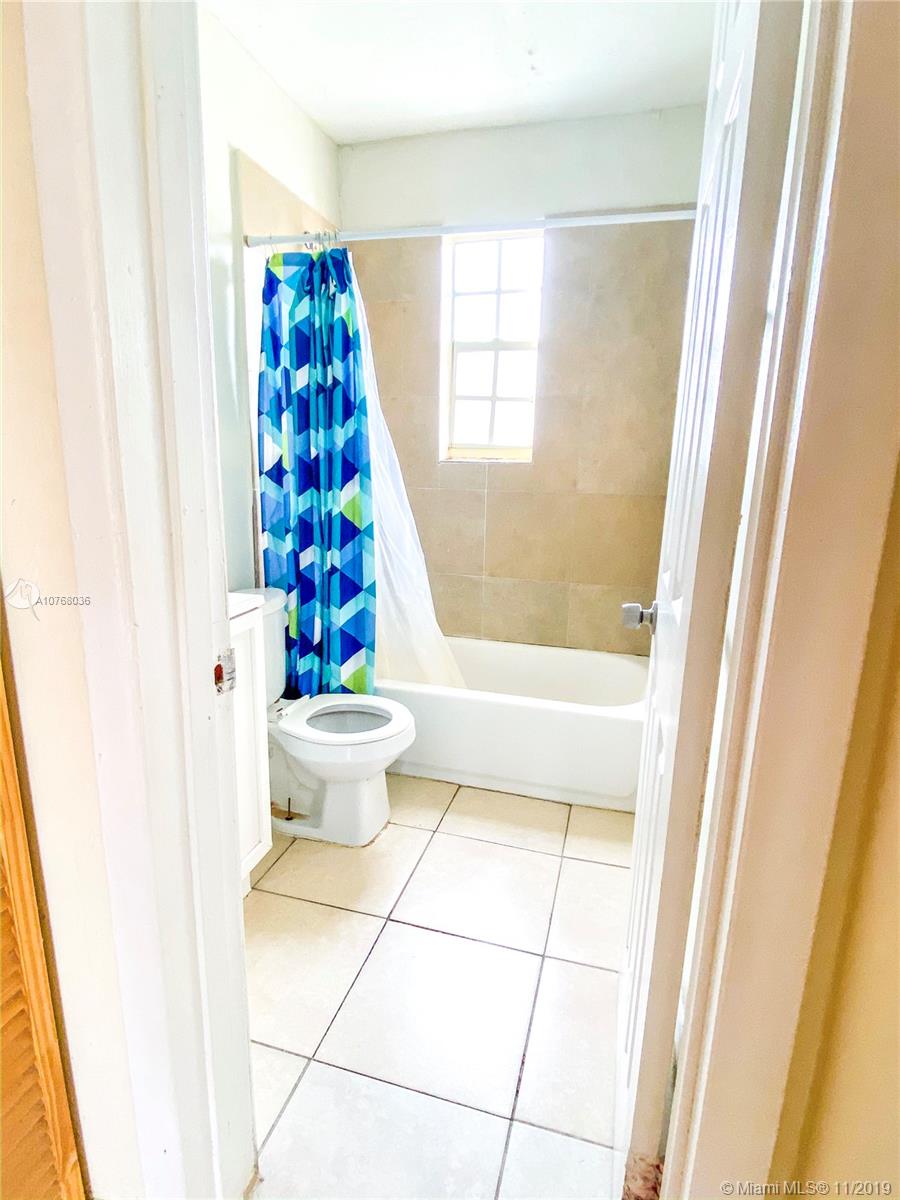 See details / 3451 sq. ft. $ 2020-12-28 0 Photo