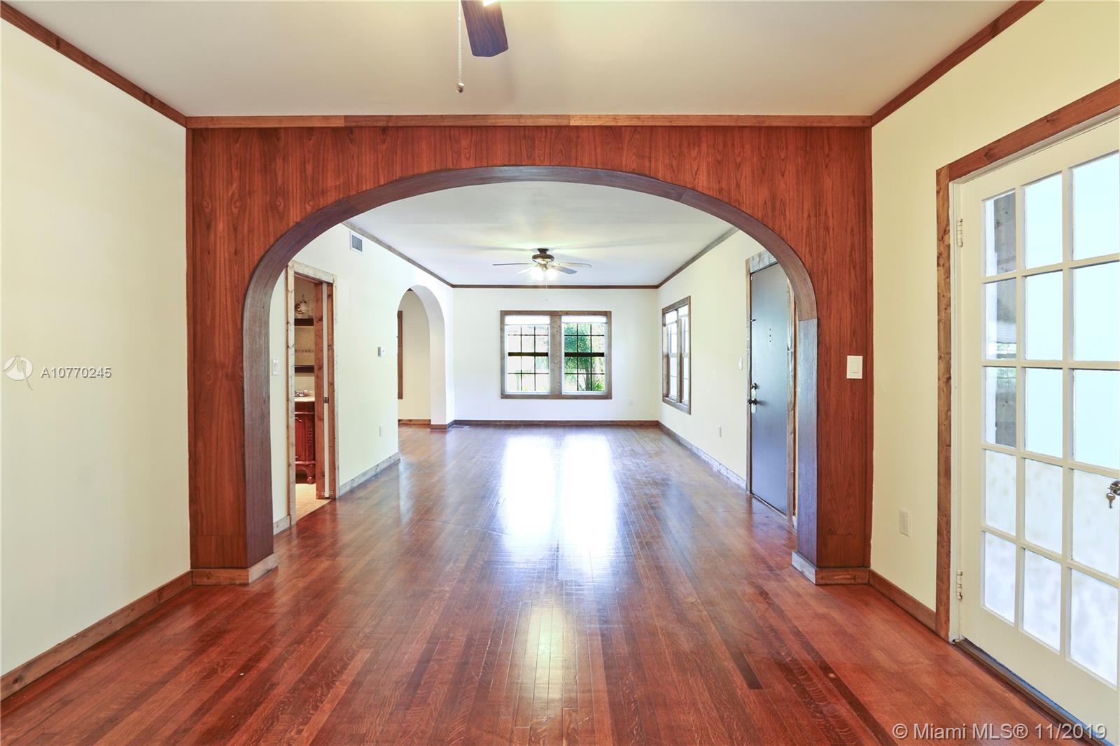 See details / 5000 sq. ft. $ 2019-11-08 0 Photo