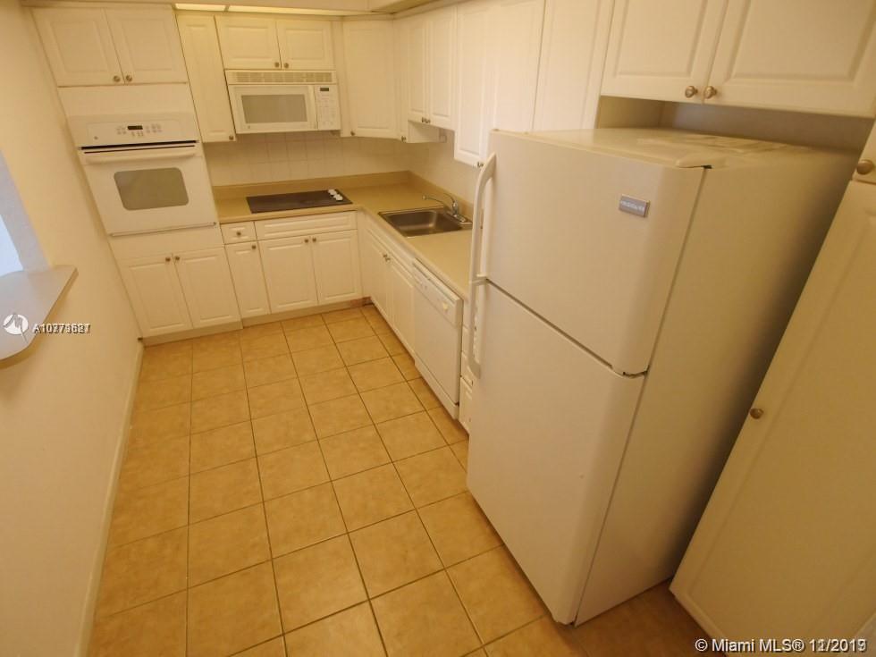Photo of 19390 Collins Ave #617, Sunny Isles Beach, Florida, 33160 -