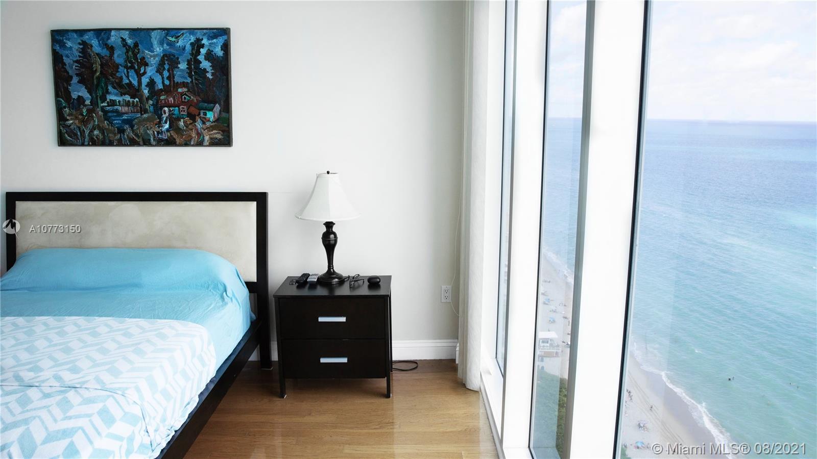 Ver detalles 2202 2 / 3 2065 sq. ft. $ 2019-11-14 0 foto