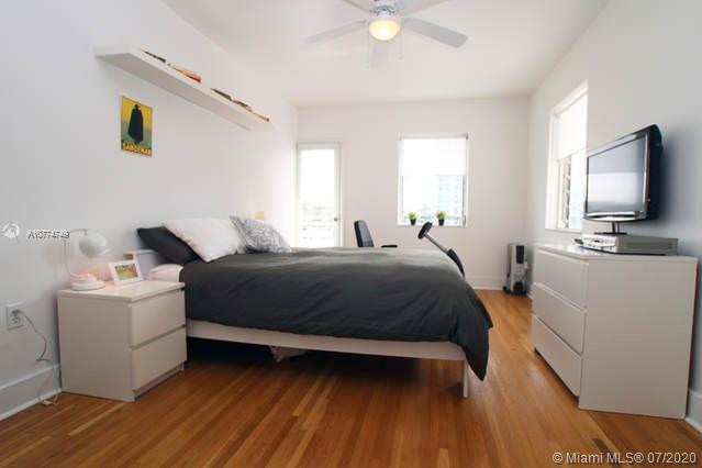 See details / 6360 sq. ft. $ 2019-11-18 0 Photo