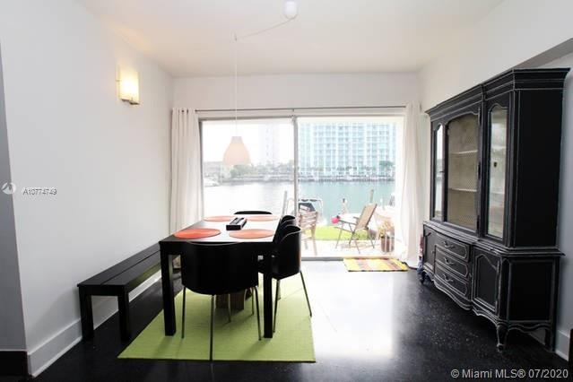 See details / 6360 sq. ft. $ 2019-11-18 0 Photo