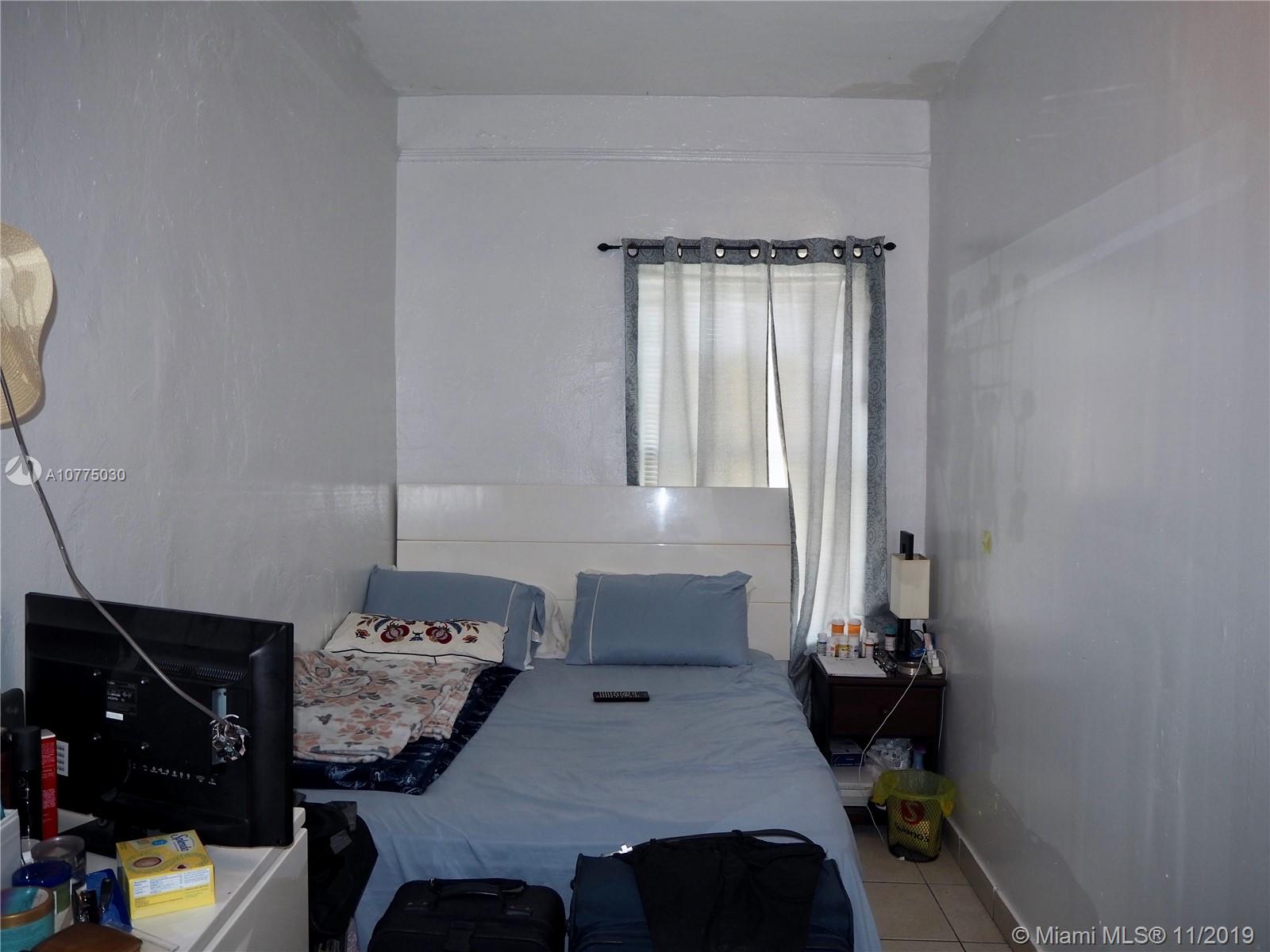 See details / 3726 sq. ft. $ 2020-09-25 0 Photo