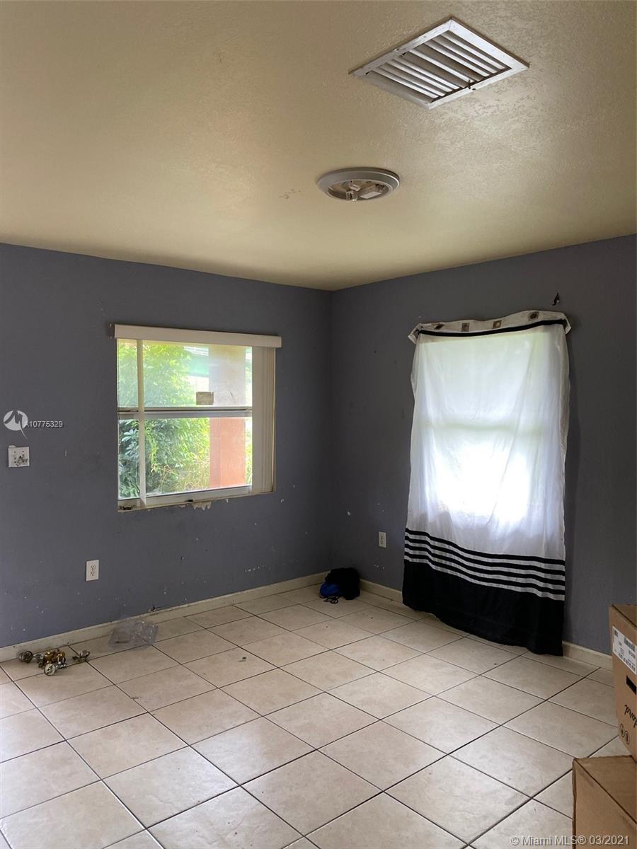 See details / 2254 sq. ft. $ 2020-08-04 0 Photo