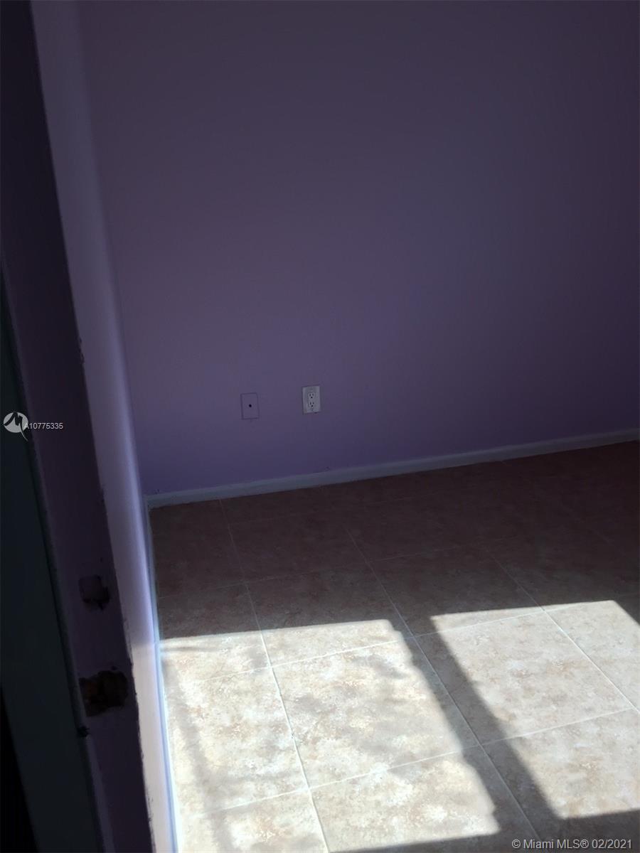 See details / 1445 sq. ft. $ 2019-11-19 0 Photo