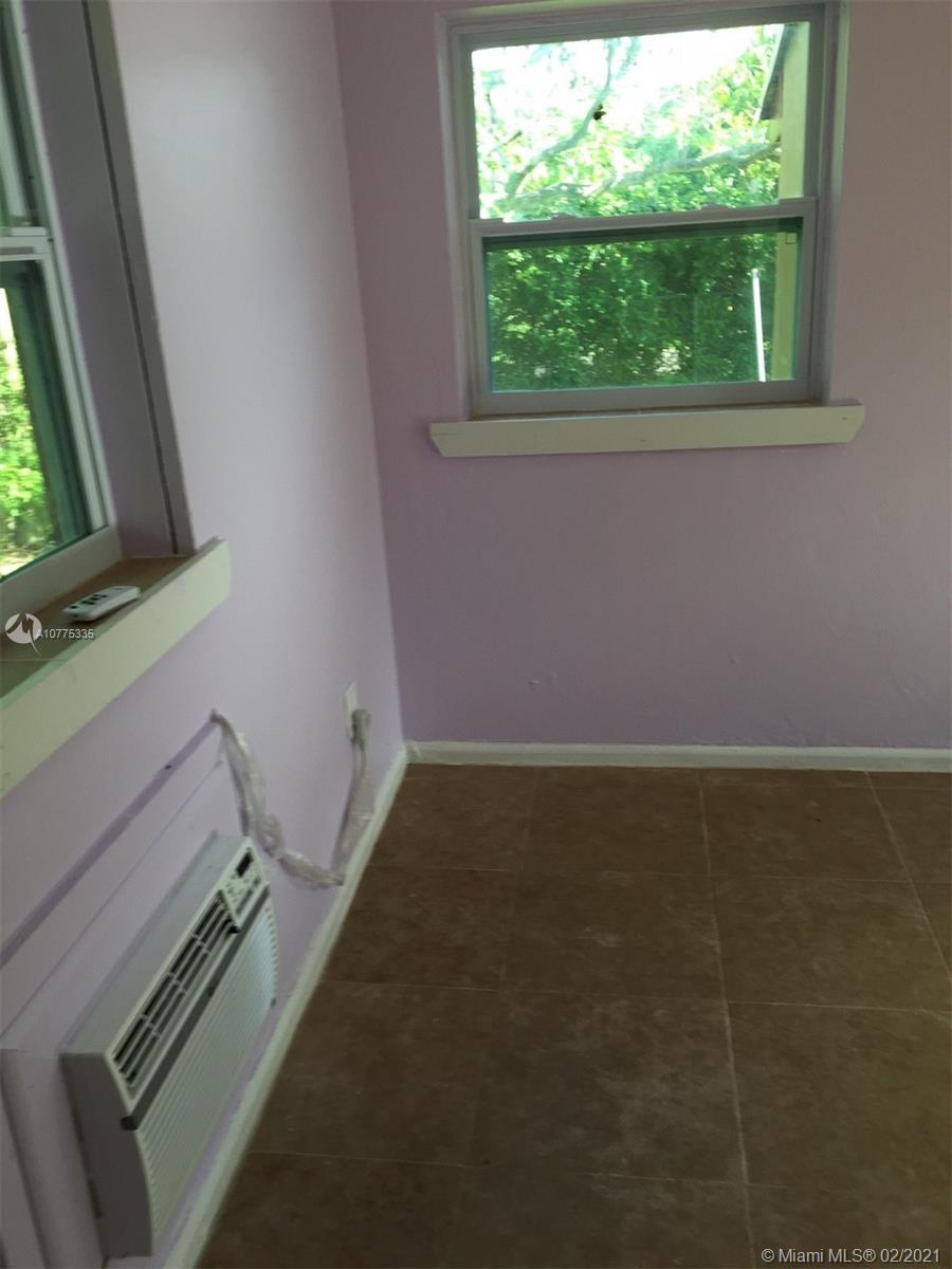 See details / 1445 sq. ft. $ 2019-11-19 0 Photo